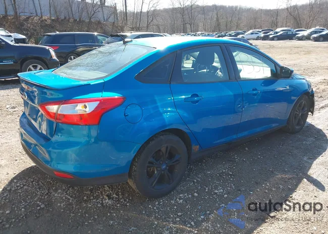 1FAHP3F23CL255324: 44701351