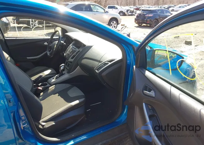 1FAHP3F23CL255324: 44701351