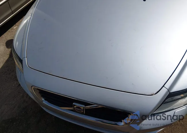 YV1382MS6A2496726: 44701639