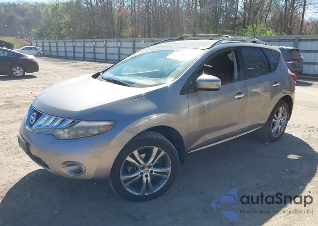 JN8AZ1MW6AW127773: 44702423