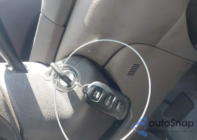 4T1BE32K25U004069: 44702565