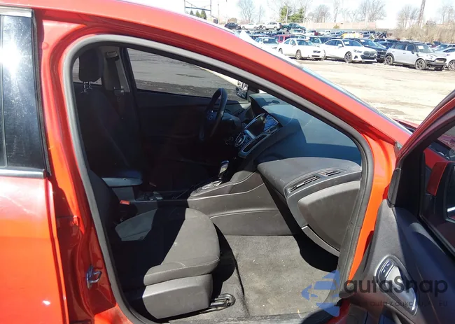 1FADP3K27FL301147: 44702034