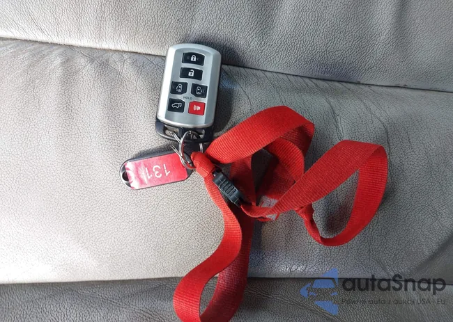 5TDDK3DC7BS021381: 44703398