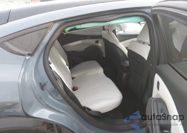 3FMTK3SU4RMA25739: 44703654