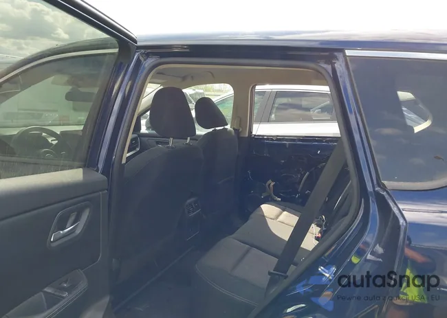 5N1BT3BB8RC716121: 44704418