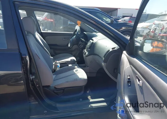 KMHDU46DX8U497727: 44704506