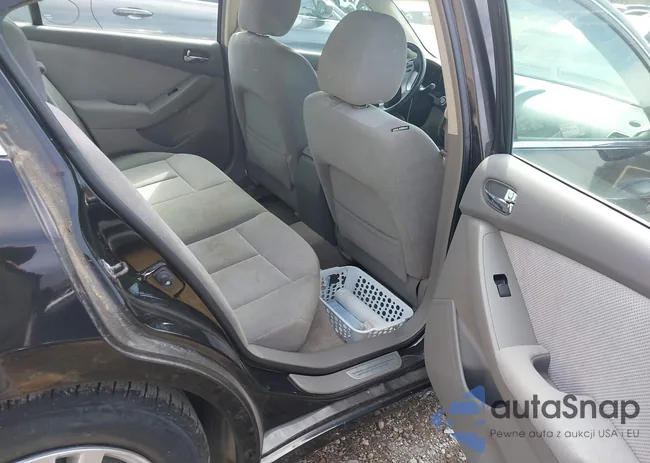 1N4AL21E59C169868: 44704144