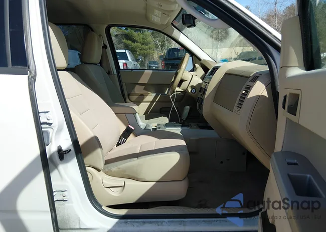 1FMCU9D7XCKB60355: 44704164