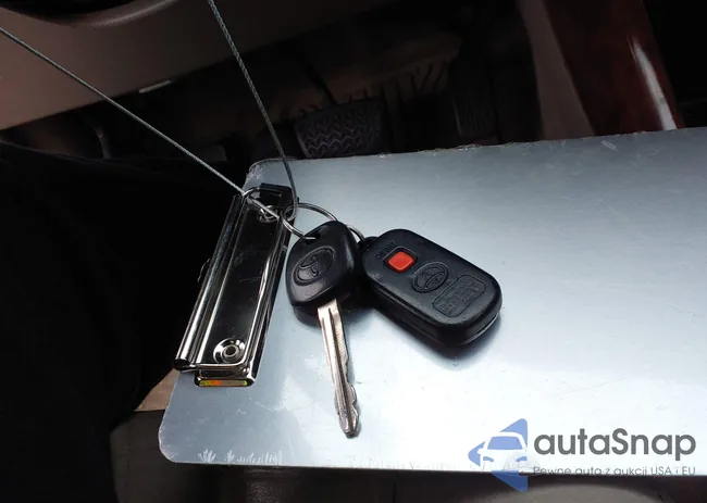 4T1BE30K23U750666: 44705478