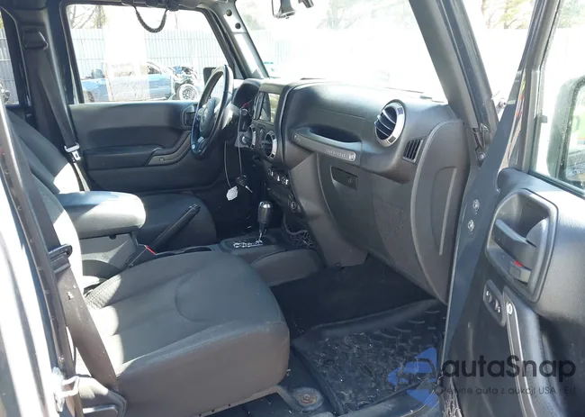 1C4BJWDG5HL502805: 44705714