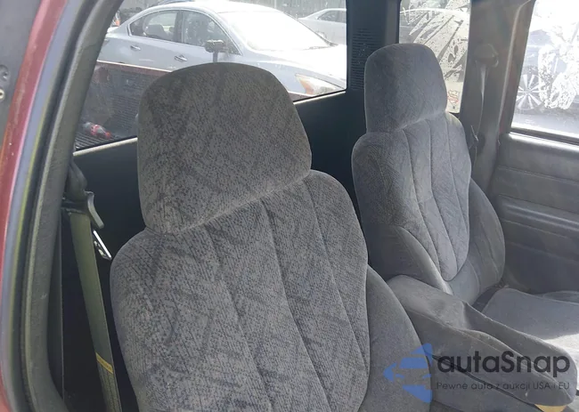 1GTCS1949W8502471: 44705103