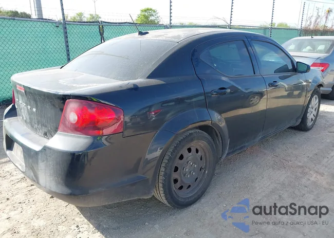 1C3CDZAB2EN235584: 44705176