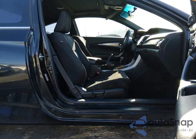 1HGCT1B77GA005495: 44706187