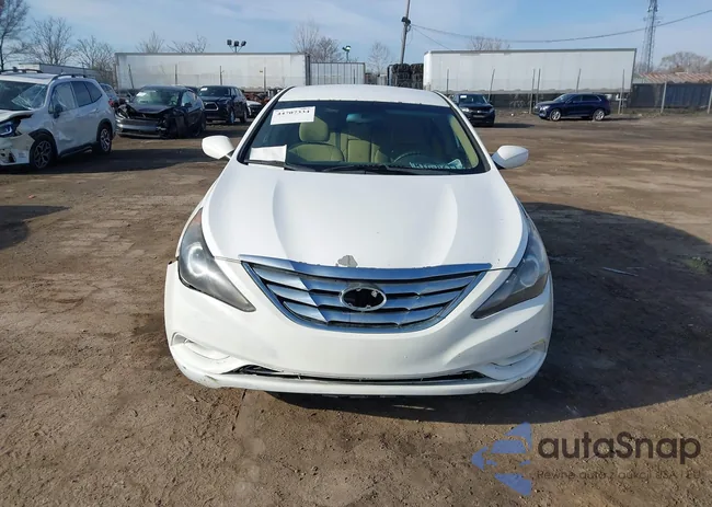 5NPEB4AC6CH486580: 44707334