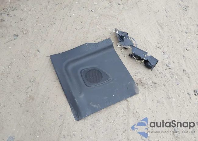 1FTYR2YV3GKA51186: 44707388