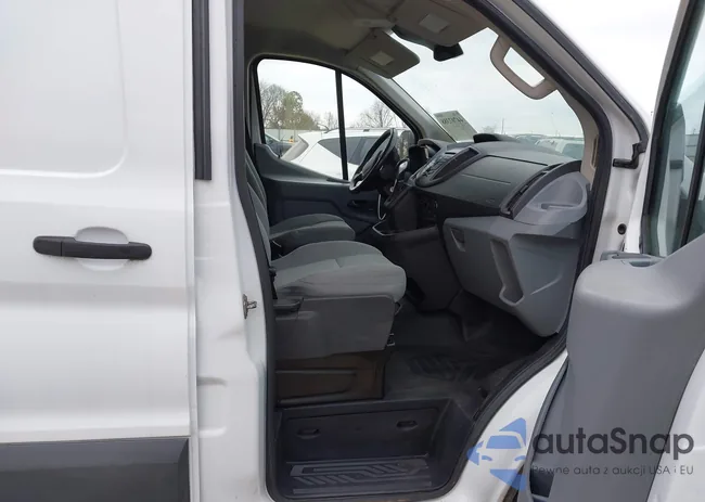 1FTYR2YV3GKA51186: 44707388