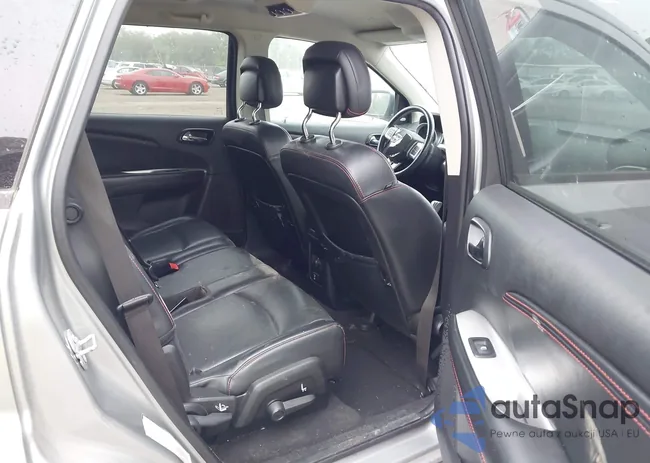 3C4PDDEG8KT738778: 44707736