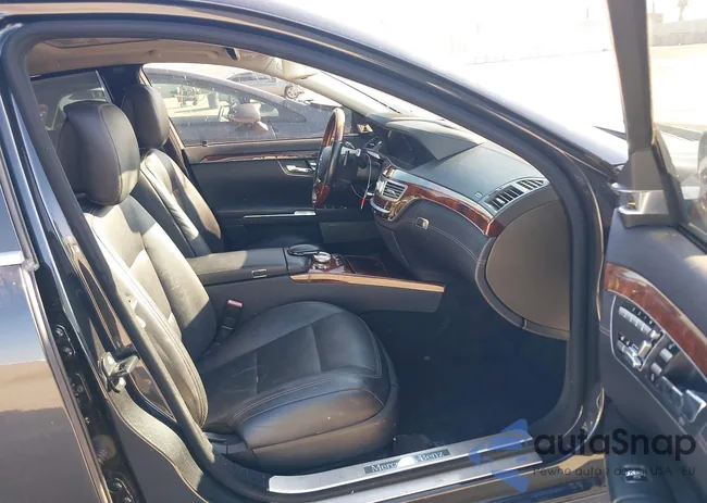 WDDNG7DB5CA451807: 44709212