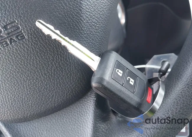 ML32AUHJ9RH031758: 44710488