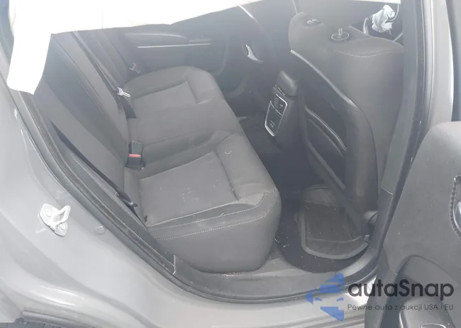 2C3CDXBG7KH643887: 44711552