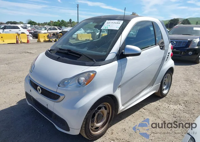 WMEEJ3BA2FK807905: 44711688