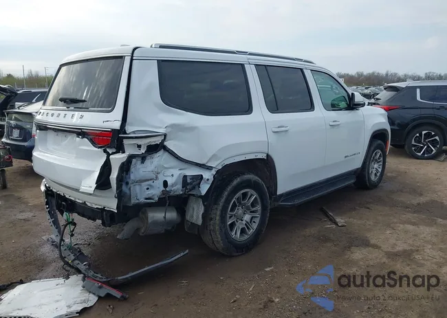 1C4SJVAT0NS229463: 44712444