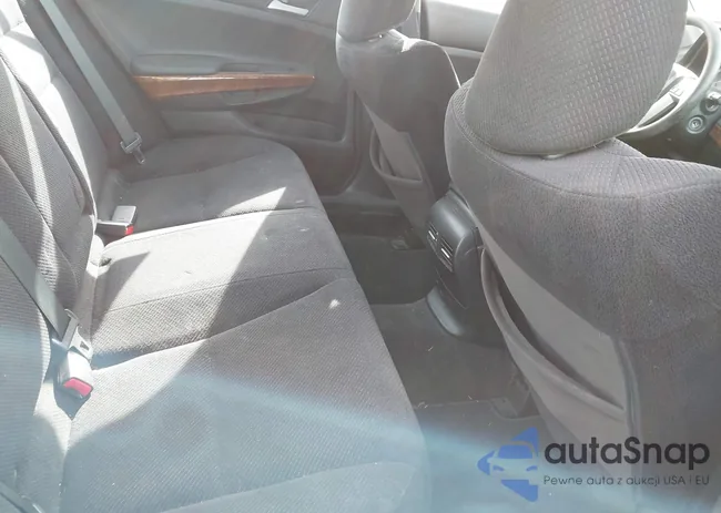 1HGCP2F76CA201653: 44712535