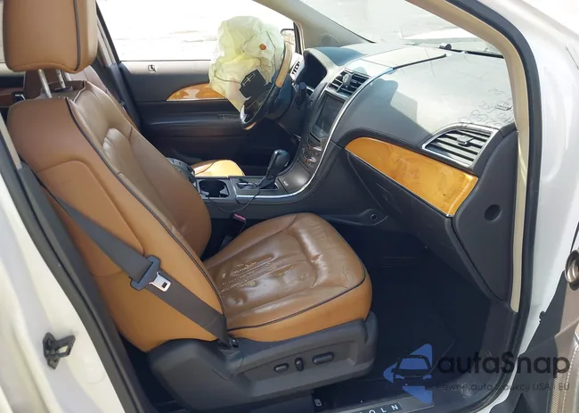 2LMDJ6JK3CBL07232: 44712585