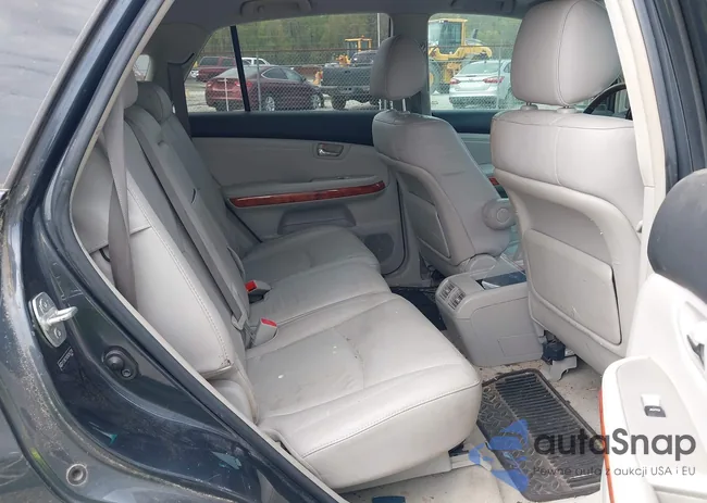 2T2GK31U28C047278: 44713767