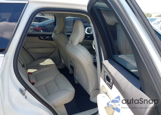 YV4102DL4L1527054: 44713035