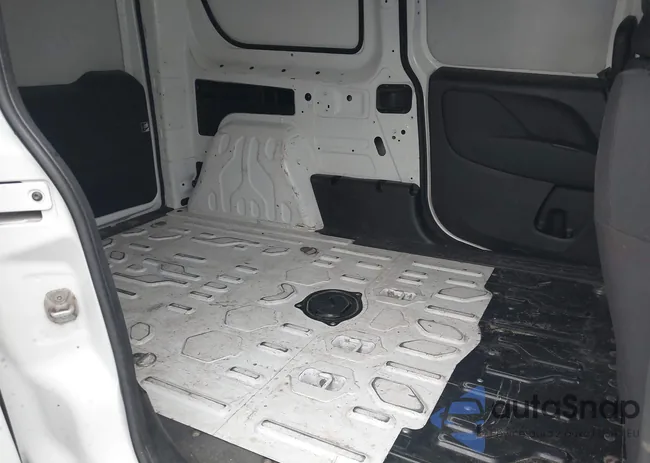 ZFBHRFAB5N6Y30153: 44714876