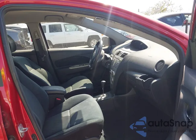 JTDBT4K37BL004255: 44716448