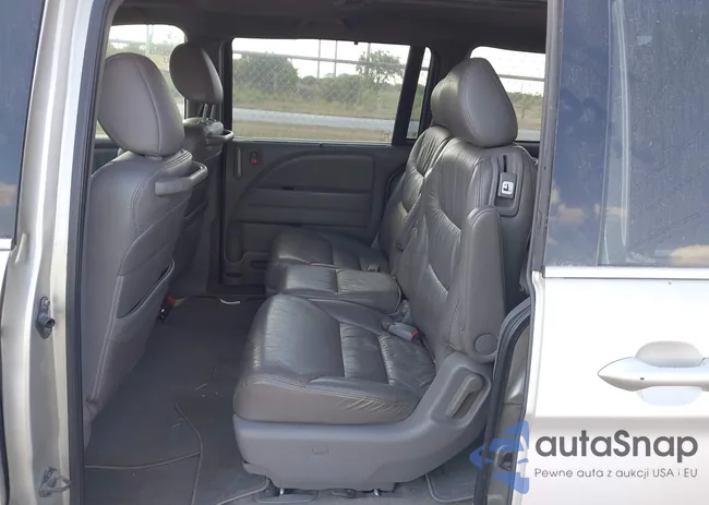 5FNRL38658B024882: 44719237