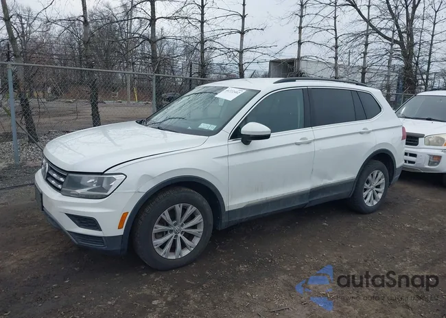 3VV2B7AX7JM178415: 44722402