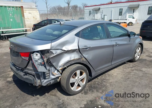 KMHDH4AE8CU416625: 44723383