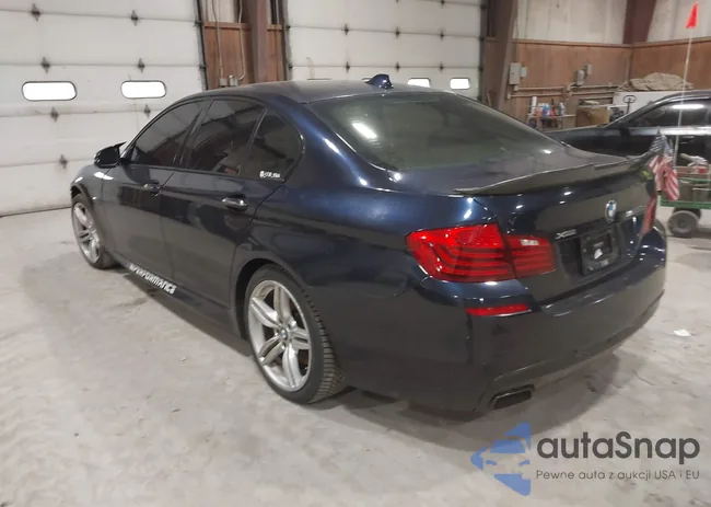 WBAKP9C57ED693033: 44723164