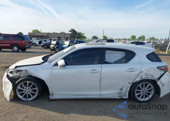 JTHKD5BH2D2165795: 44727667