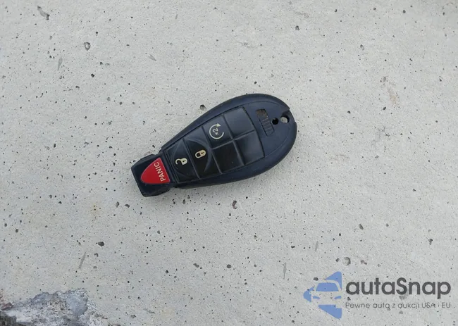 3C6UD5PL0CG106037: 44729308