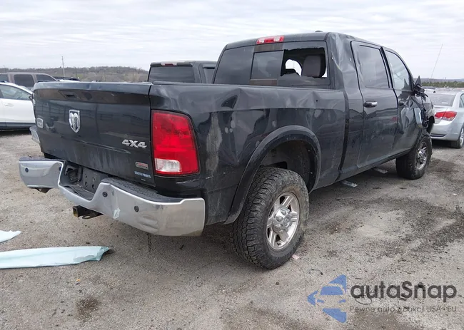 3C6UD5PL0CG106037: 44729308