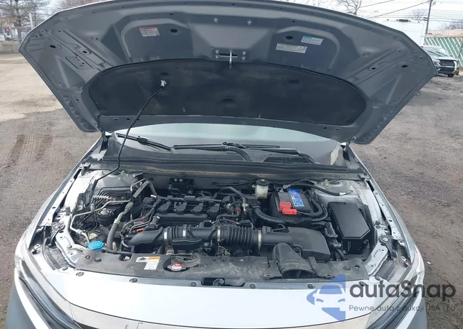 1HGCV1F32NA033798: 44730748