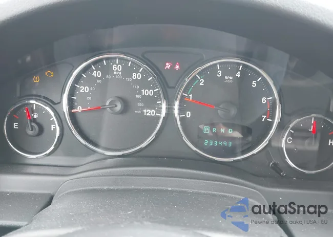 1C4PJMAK1CW101018: 44731365