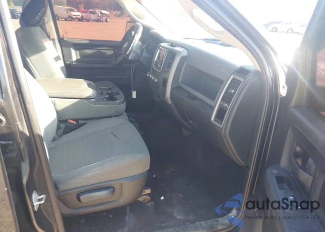 3C6RR7KT7JG219457: 44731804