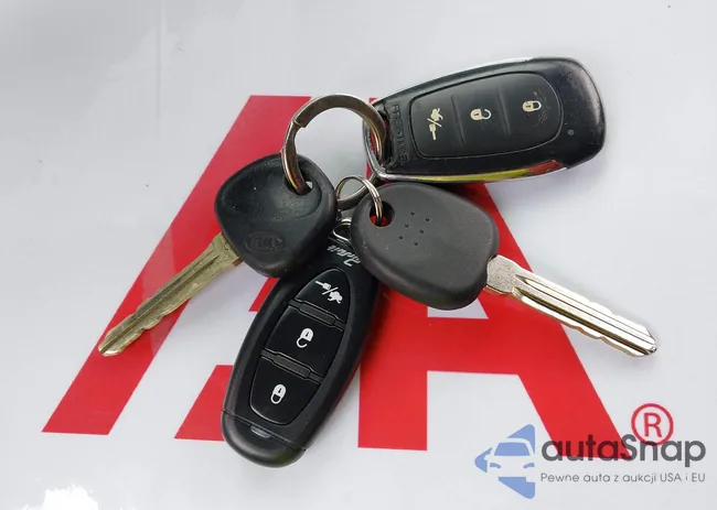 KNDPB3A25C7324986: 44735264