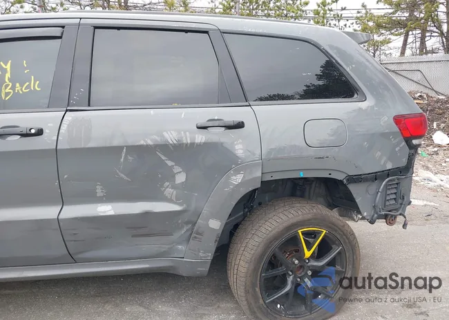 1C4RJFN90MC835664: 44735441