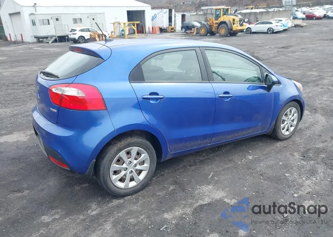 KNADN5A33E6406221: 44738341