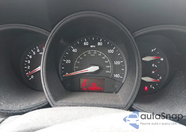 KNADN5A33E6406221: 44738341