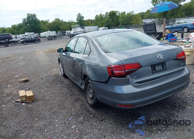 3VW2B7AJ2HM377549: 45902474