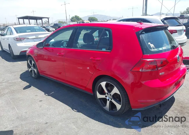 3VW4T7AU8FM040560: 45935845