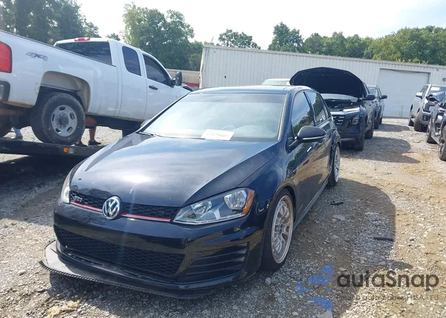 3VW5T7AUXGM022776: 45939887