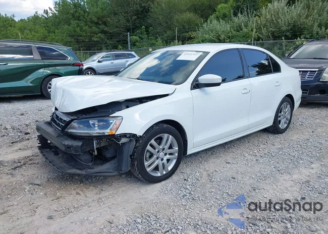 3VW2B7AJ8JM252058: 45951927